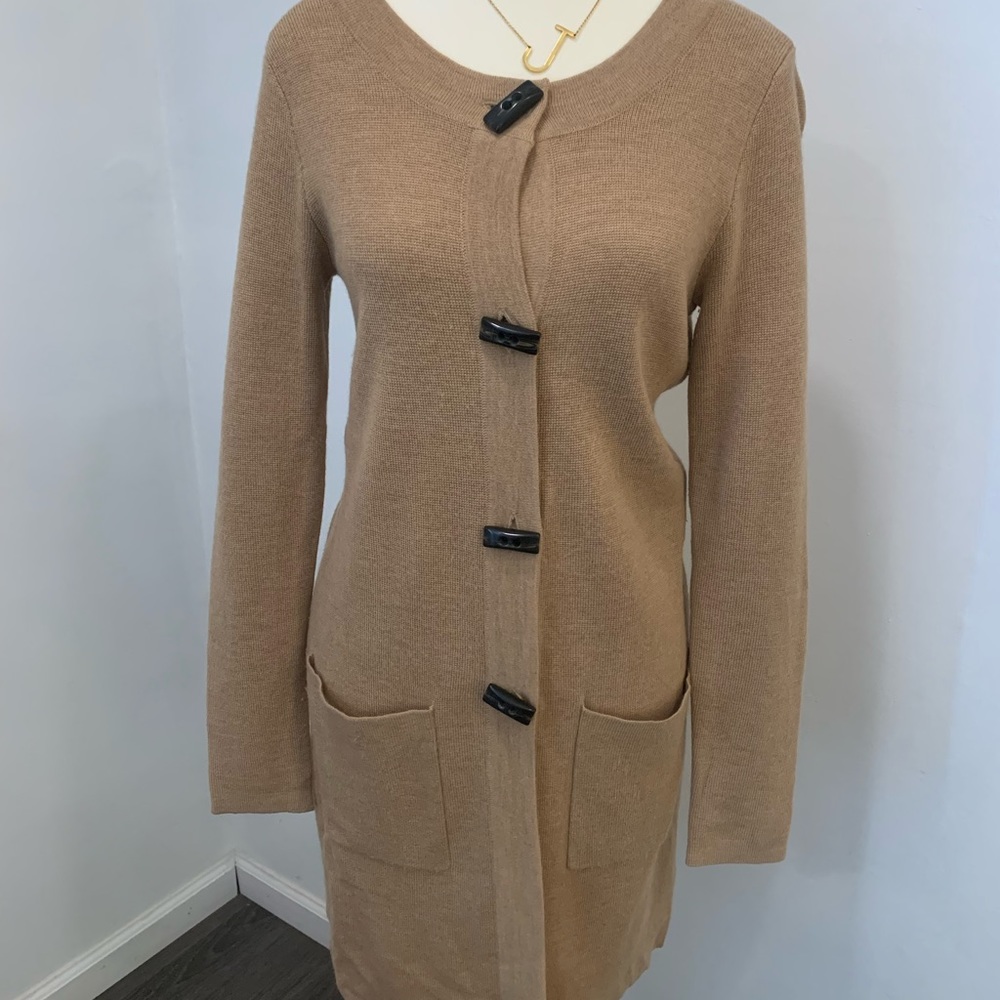 Tan ~ long sweater ~ great condition